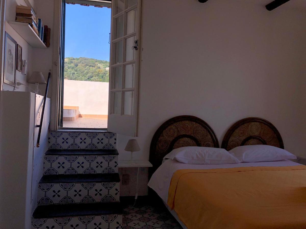 ガエータ Il Vecchio E Il Mare Bed & Breakfast エクステリア 写真
